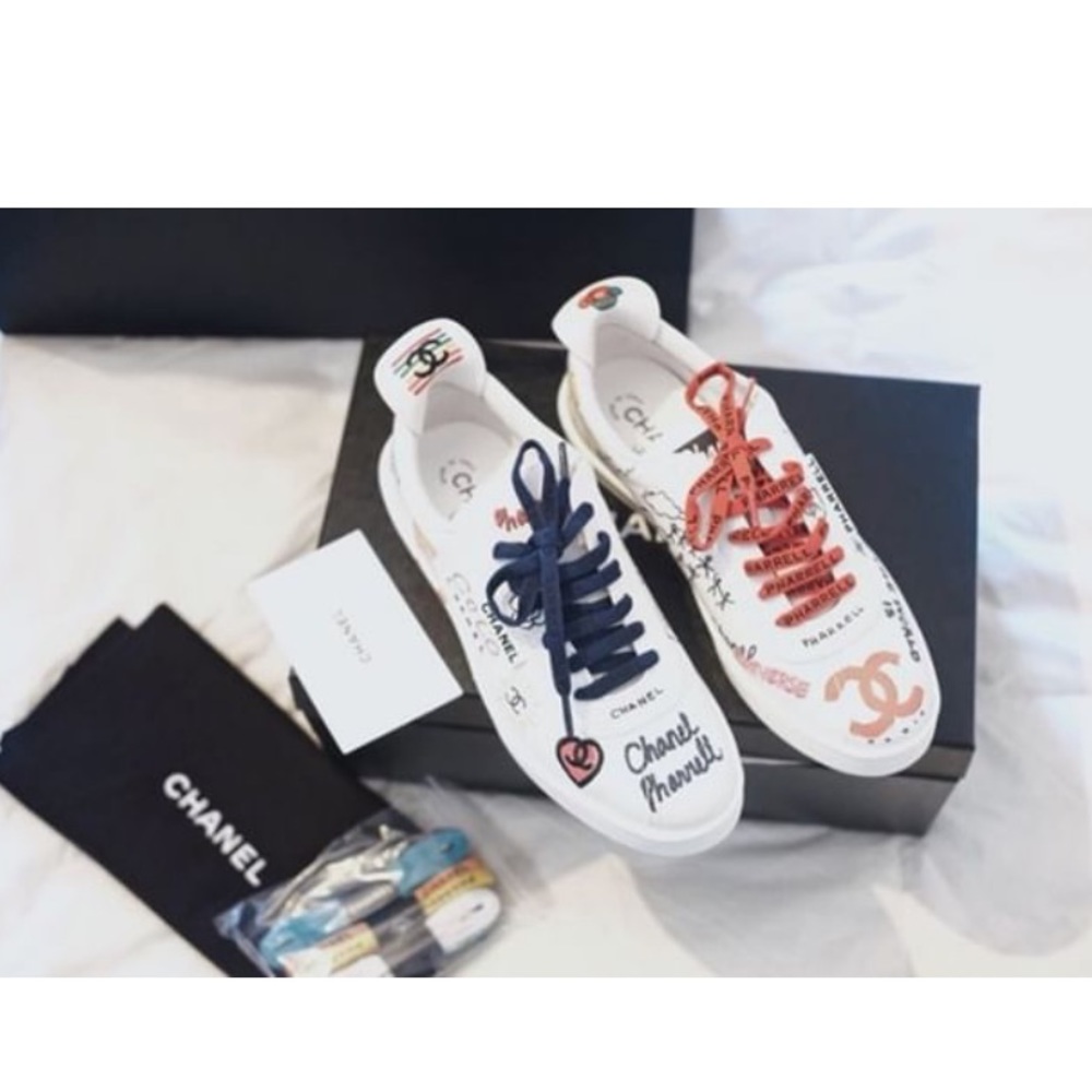 Amazing Chanel sneakers